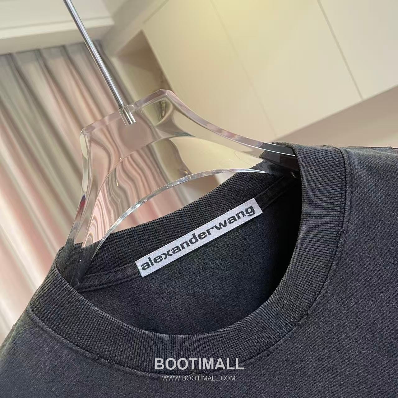 Alexander Wang 2026 S/S Cotton Distressed Washed Logo T-Shirt 알렉산더왕 2026SS 코튼 디스트로이드 워싱 로고 티셔츠 4