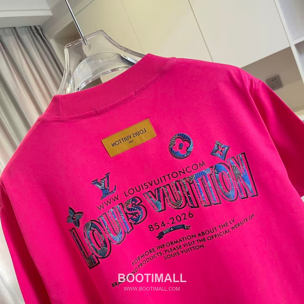 Louis Vuitton 2026 S/S Cotton Letter Logo Print T-Shirt 루이비통 2026SS 코튼 레터 로고 프린트 티셔츠 7