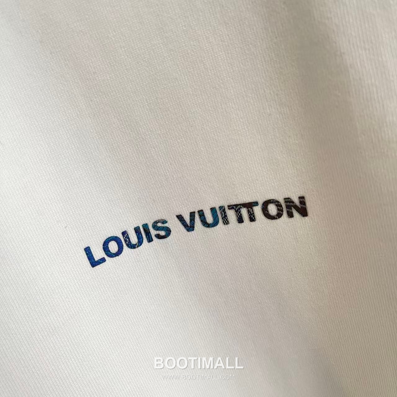 Louis Vuitton 2026 S/S Cotton Letter Logo Print T-Shirt 루이비통 2026SS 코튼 레터 로고 프린트 티셔츠 6
