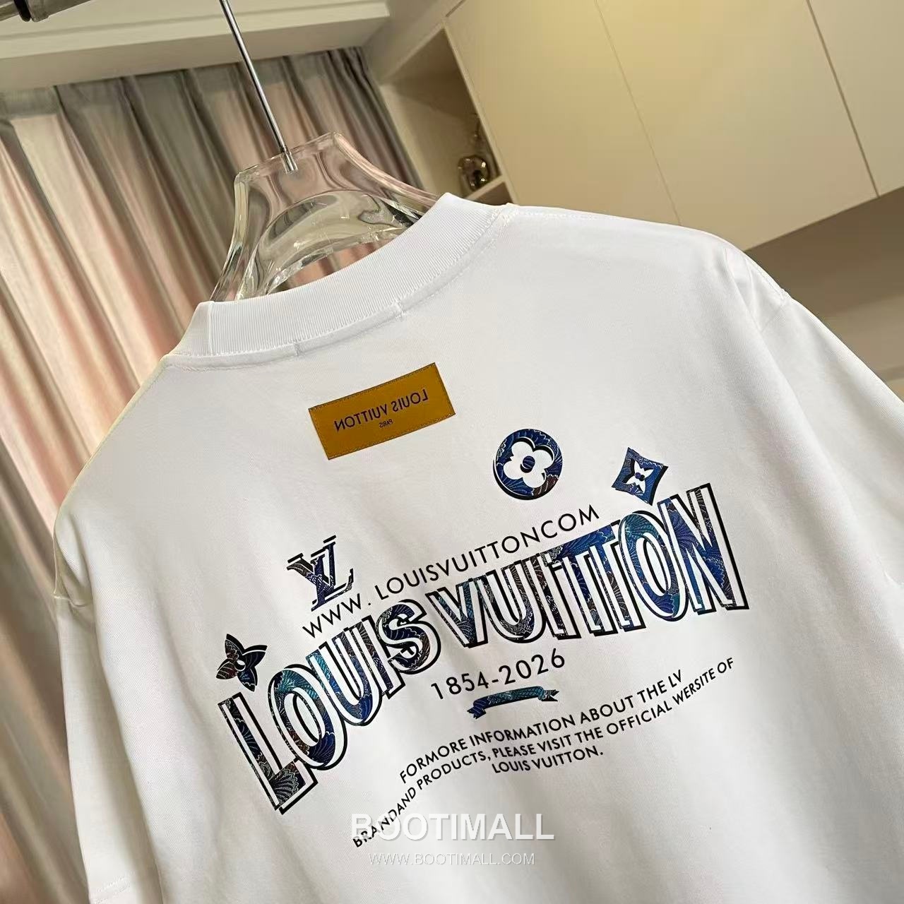Louis Vuitton 2026 S/S Cotton Letter Logo Print T-Shirt 루이비통 2026SS 코튼 레터 로고 프린트 티셔츠 7