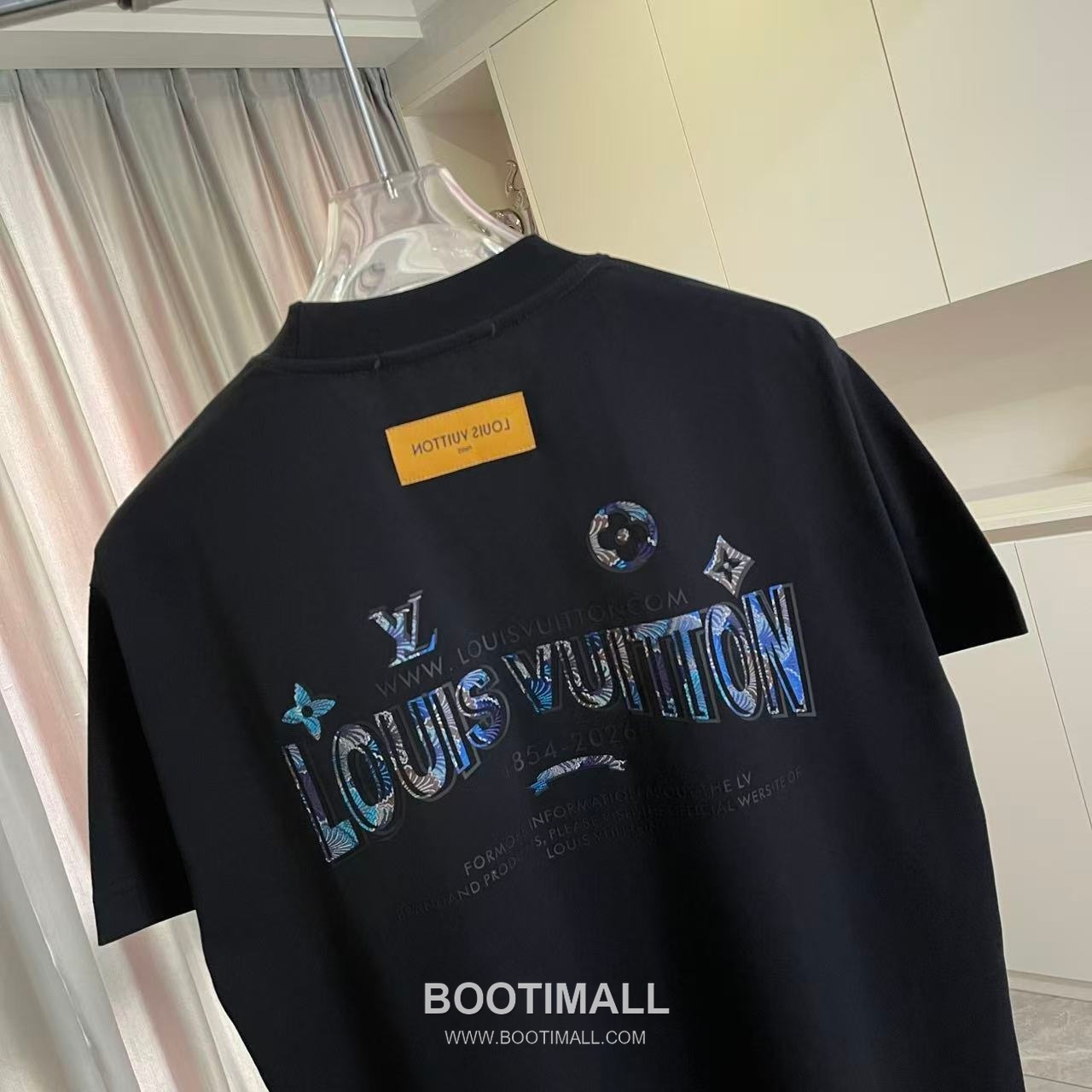 Louis Vuitton 2026 S/S Cotton Letter Logo Print T-Shirt 루이비통 2026SS 코튼 레터 로고 프린트 티셔츠 7