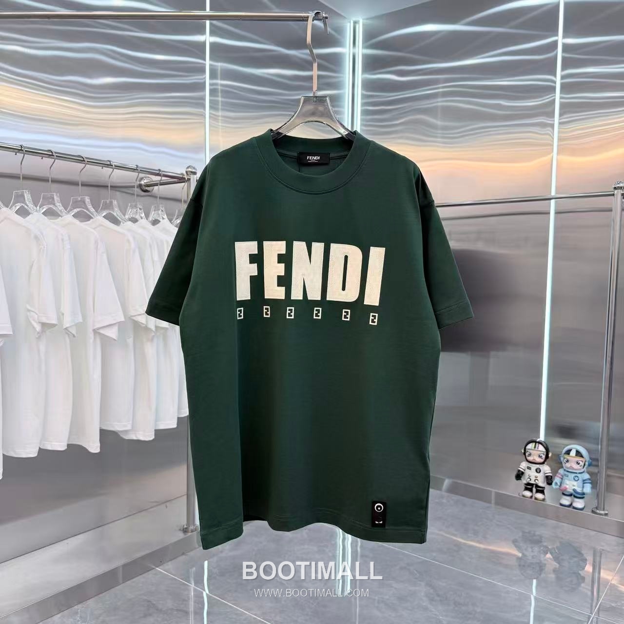 Fendi 2026 S/S Cotton Silicone Logo T-Shirt 펜디 2026SS 코튼 실리콘 로고 티셔츠 1