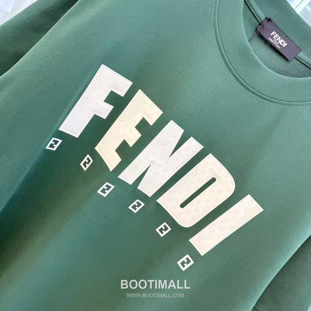 Fendi 2026 S/S Cotton Silicone Logo T-Shirt 펜디 2026SS 코튼 실리콘 로고 티셔츠 5