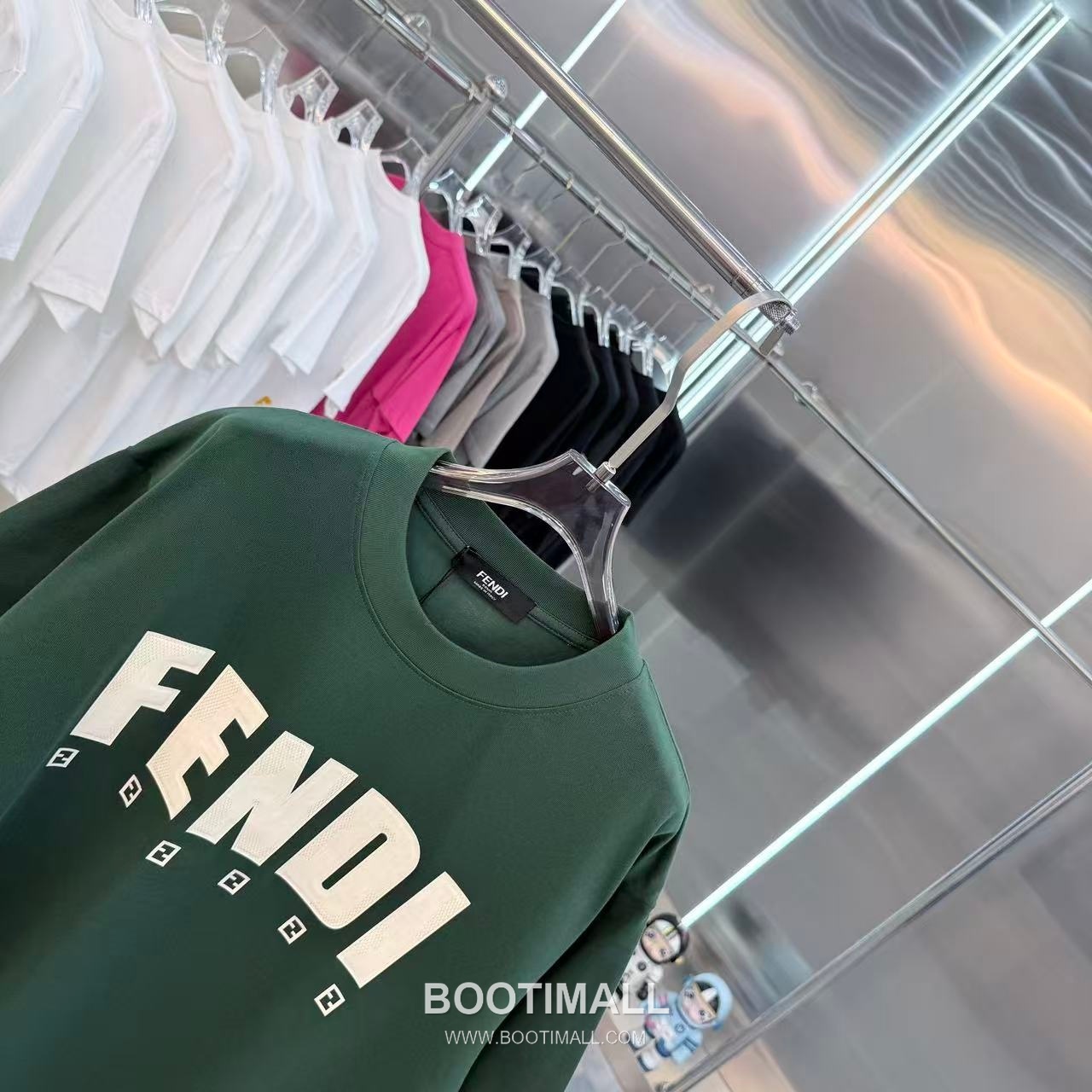 Fendi 2026 S/S Cotton Silicone Logo T-Shirt 펜디 2026SS 코튼 실리콘 로고 티셔츠 7