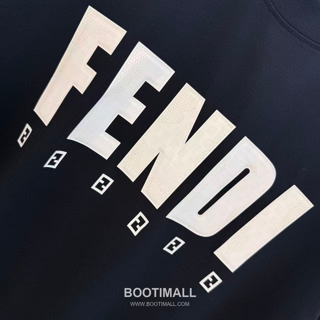 Fendi 2026 S/S Cotton Silicone Logo T-Shirt 펜디 2026SS 코튼 실리콘 로고 티셔츠 6