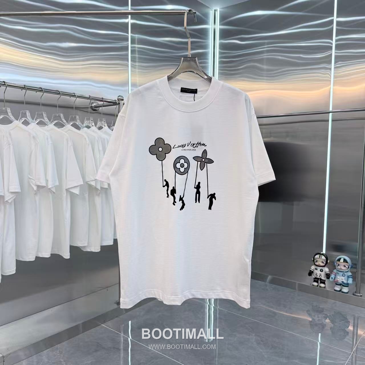 Louis Vuitton 2026 S/S Cotton Silicone Logo T-Shirt 루이비통 2026SS 코튼 실리콘 로고 티셔츠 1
