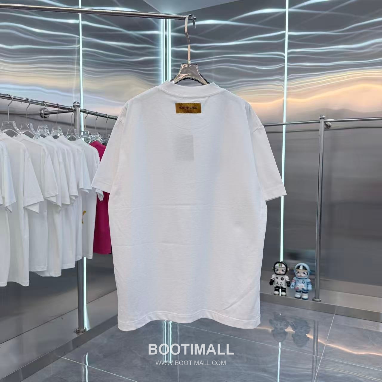 Louis Vuitton 2026 S/S Cotton Silicone Logo T-Shirt 루이비통 2026SS 코튼 실리콘 로고 티셔츠 8