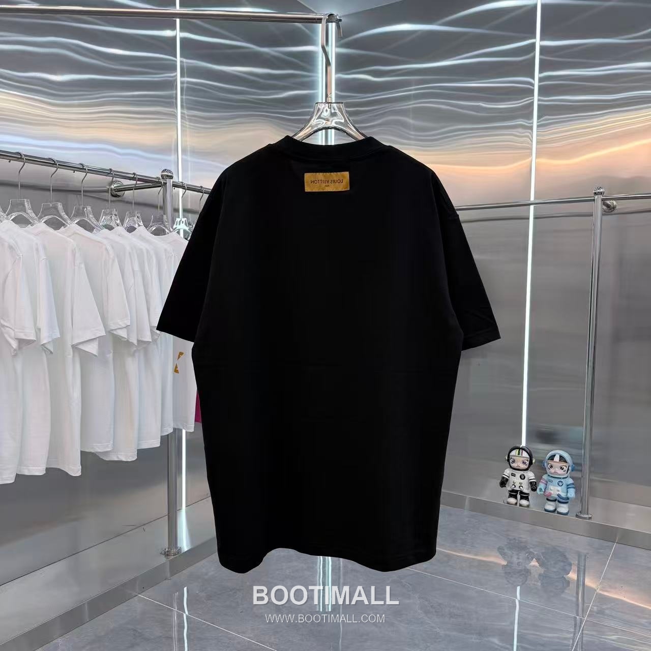 Louis Vuitton 2026 S/S Cotton Silicone Logo T-Shirt 루이비통 2026SS 코튼 실리콘 로고 티셔츠 8