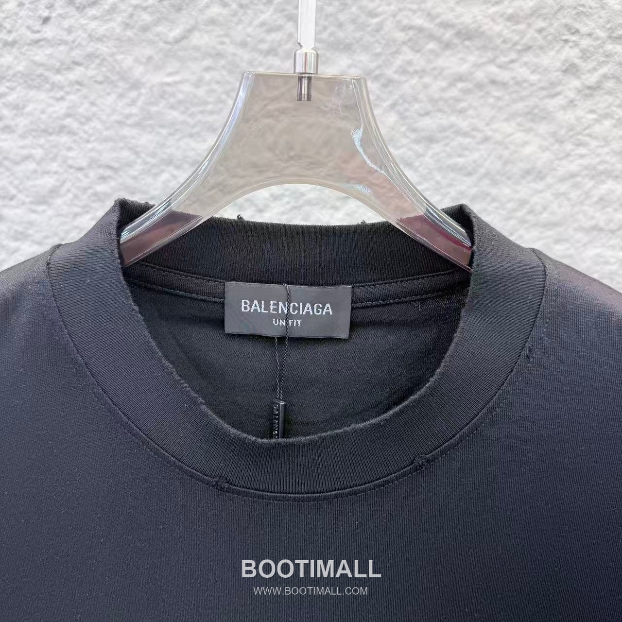 Balenciaga 2026 S/S Cotton Distressed Washed 3D Gel Logo T-Shirt 발렌시아가 2026SS 코튼 디스트로이드 워싱 3D 젤 로고 티셔츠 3