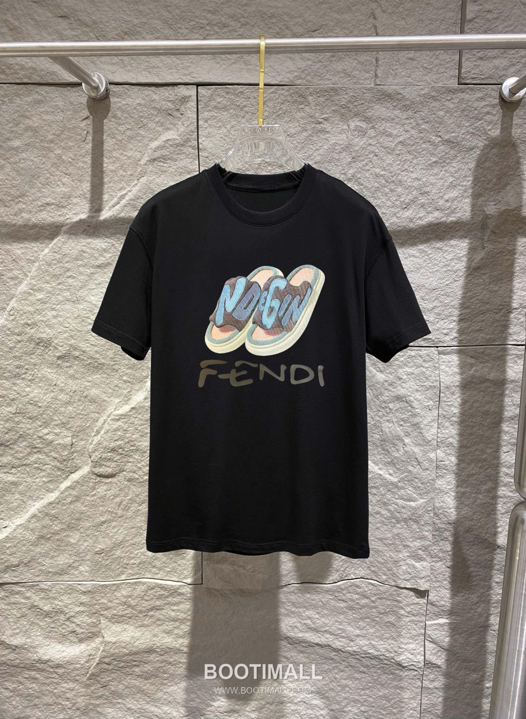 Fendi 2026 S/S Cotton Logo Design T-Shirt 펜디 2026SS 코튼 로고 디자인 티셔츠 1