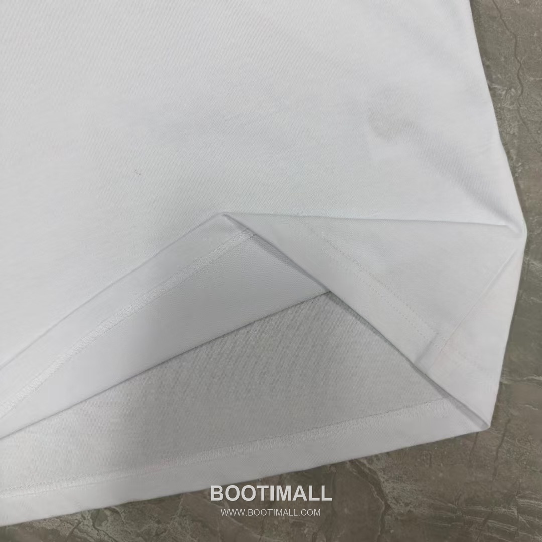 Louis Vuitton 2026 S/S Cotton Double-Yoke T-Shirt 루이비통 2026SS 코튼 더블 요크 티셔츠 16