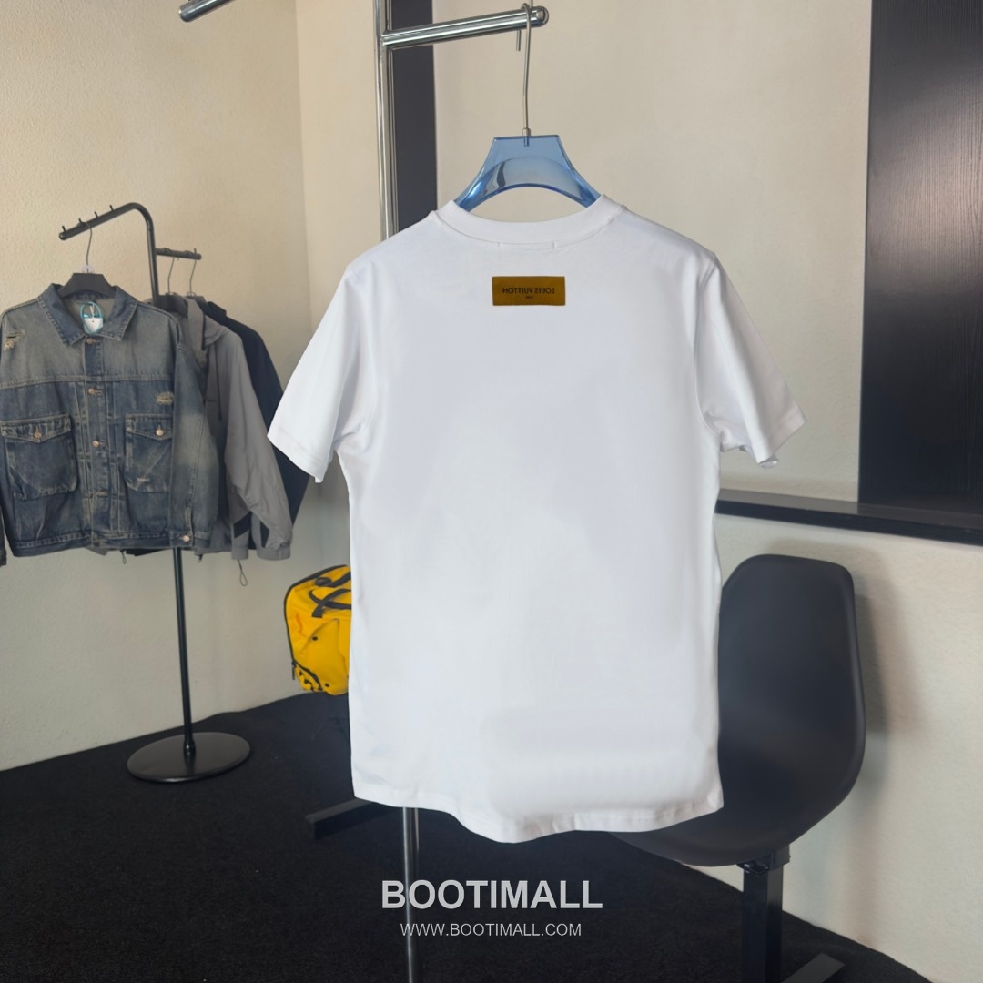Louis Vuitton 2026 S/S Cotton Double-Yoke T-Shirt 루이비통 2026SS 코튼 더블 요크 티셔츠 18