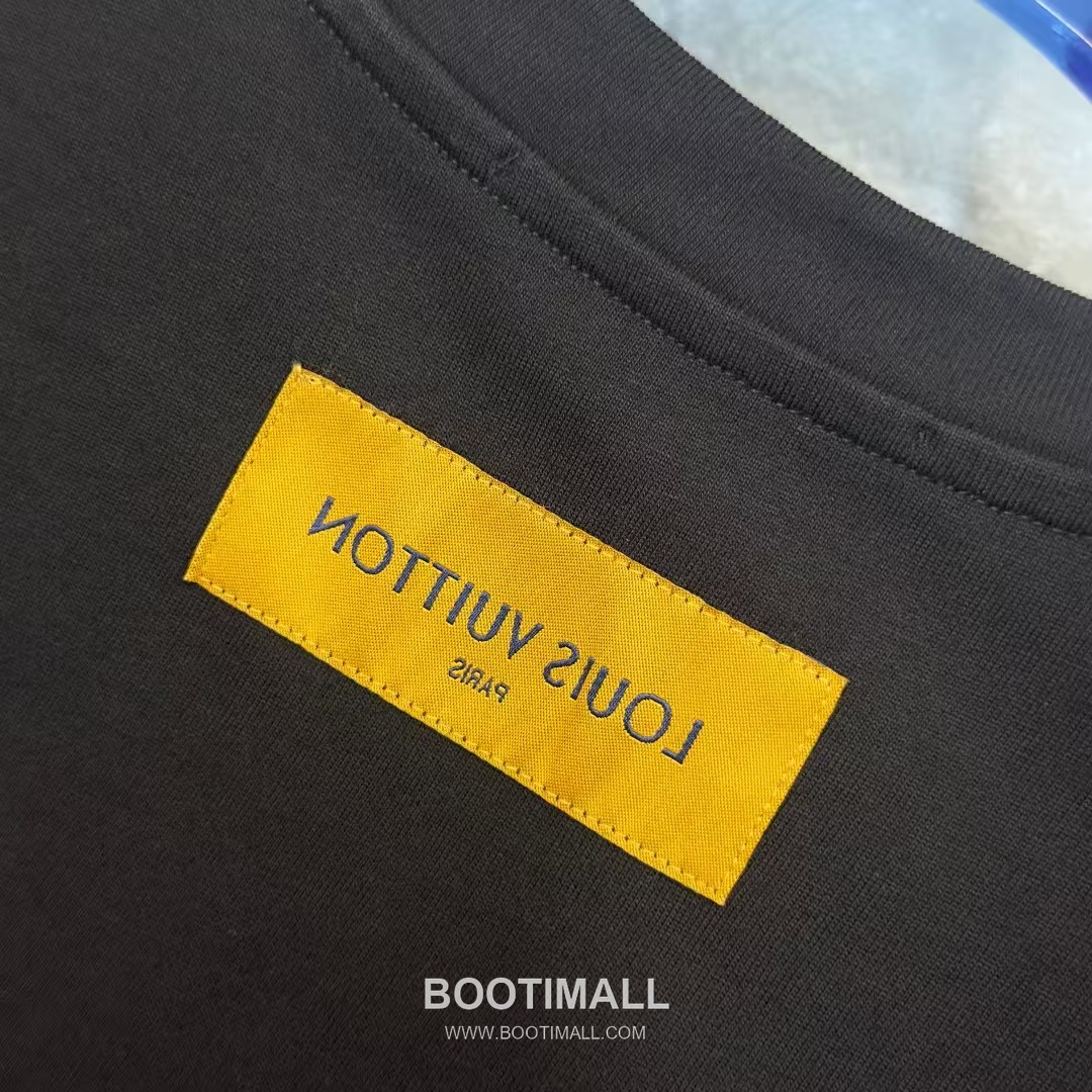 Louis Vuitton 2026 S/S Cotton Double-Yoke T-Shirt 루이비통 2026SS 코튼 더블 요크 티셔츠 5