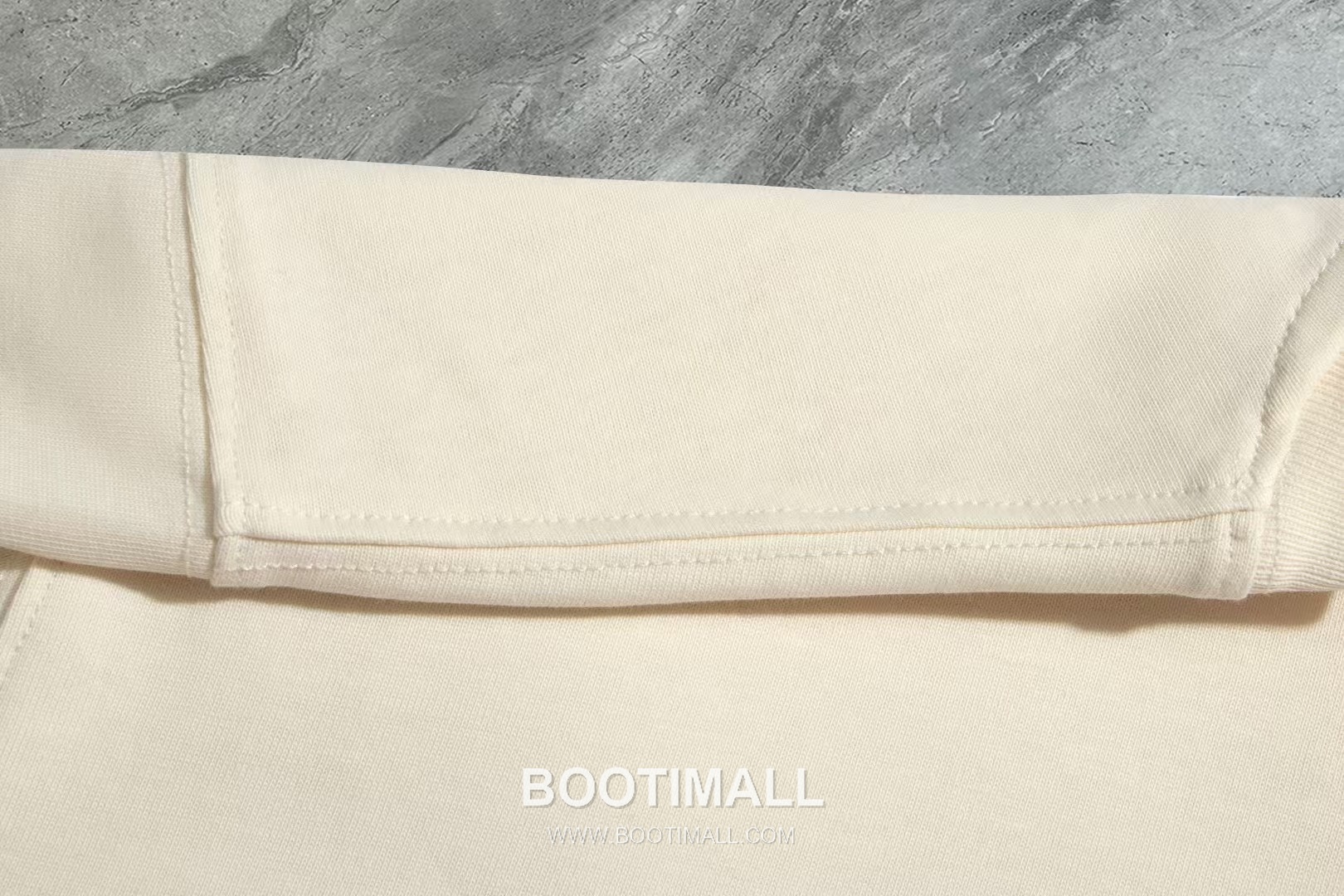 Louis Vuitton 2026 S/S Cotton Double-Yoke T-Shirt 루이비통 2026SS 코튼 더블 요크 티셔츠 6