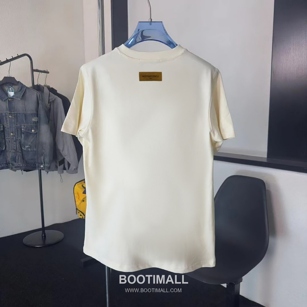Louis Vuitton 2026 S/S Cotton Double-Yoke T-Shirt 루이비통 2026SS 코튼 더블 요크 티셔츠 9