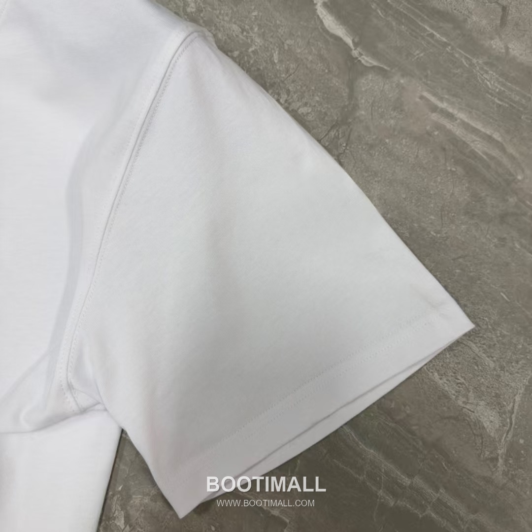 Prada 2026 S/S Cotton Double-Yoke T-Shirt 프라다 2026SS 코튼 더블 요크 티셔츠 12