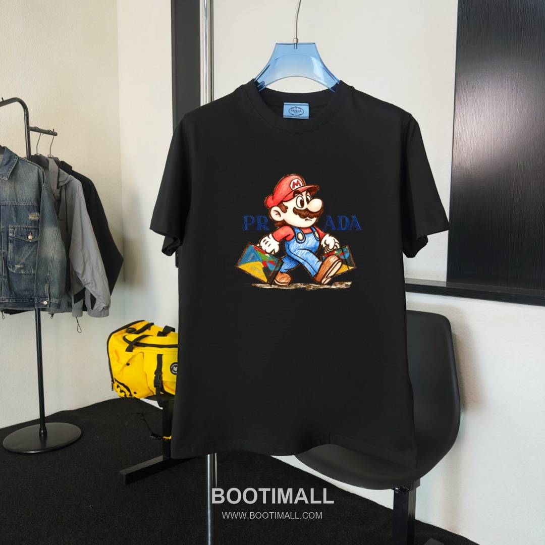 Prada 2026 S/S Cotton Double-Yoke T-Shirt 프라다 2026SS 코튼 더블 요크 티셔츠 1