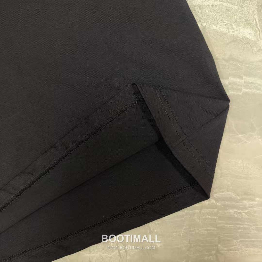 Prada 2026 S/S Cotton Double-Yoke T-Shirt 프라다 2026SS 코튼 더블 요크 티셔츠 7