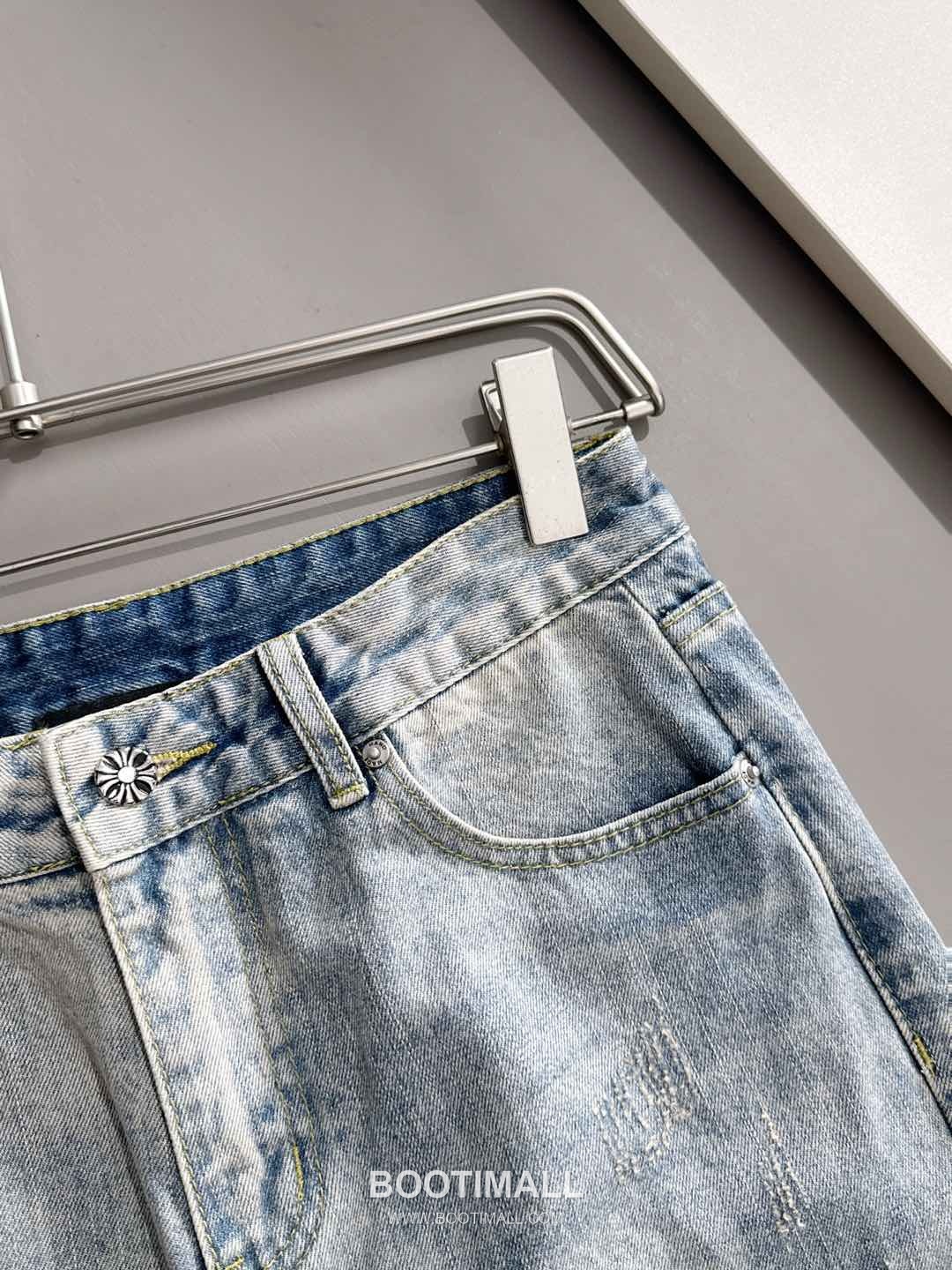 Chrome Hearts 2026 S/S Denim Straight Jeans 크롬하츠 2026SS 데님 스트레이트 진 팬츠 3