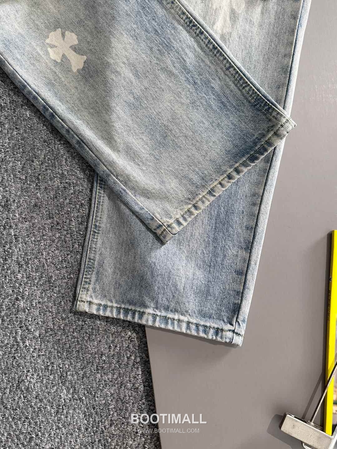 Chrome Hearts 2026 S/S Denim Straight Jeans 크롬하츠 2026SS 데님 스트레이트 진 팬츠 5