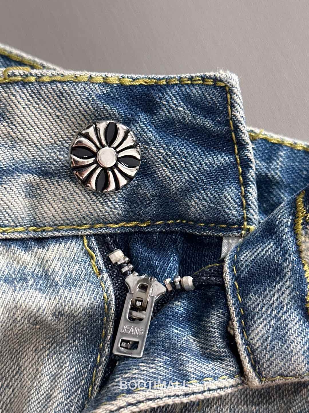 Chrome Hearts 2026 S/S Denim Straight Jeans 크롬하츠 2026SS 데님 스트레이트 진 팬츠 8