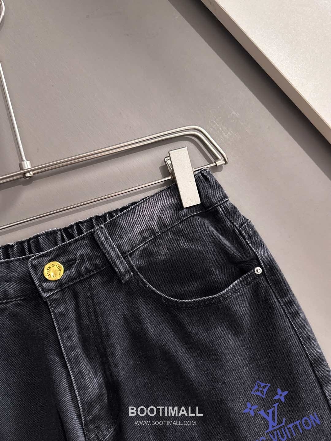 Louis Vuitton 2026 S/S Denim Straight Jeans 루이비통 2026SS 데님 스트레이트 진 팬츠 3