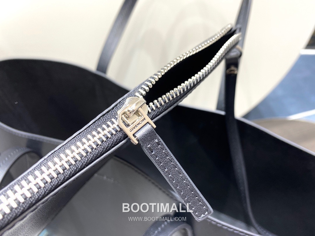 Givenchy Antigona Calfskin Tote Bag with Double Strap and Inner Zip Pocket 지방시 안티고나 카프스킨 더블 스트랩 토트백 35.5cm 6