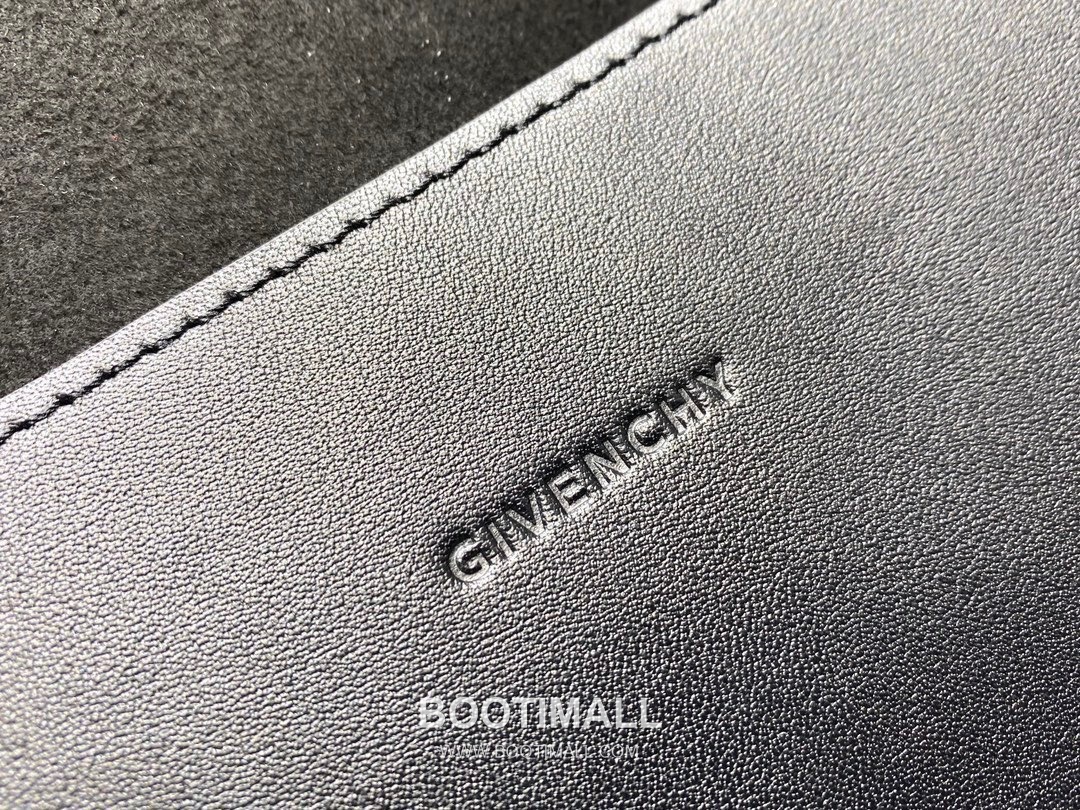 Givenchy Antigona Calfskin Tote Bag with Double Strap and Inner Zip Pocket 지방시 안티고나 카프스킨 더블 스트랩 토트백 35.5cm 8