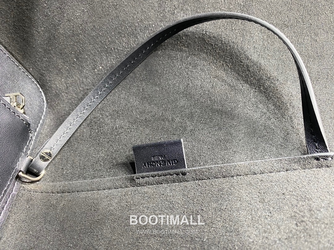 Givenchy Antigona Calfskin Tote Bag with Double Strap and Inner Zip Pocket 지방시 안티고나 카프스킨 더블 스트랩 토트백 35.5cm 9