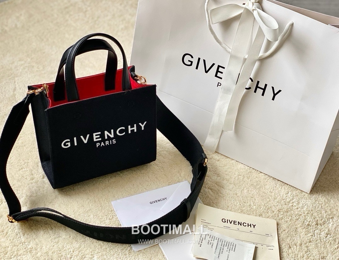 Givenchy Canvas Tote Bag with Waterproof Coated Fabric and Steel Hardware 지방시 방수 코팅 캔버스 스틸 하드웨어 토트백 19cm 1