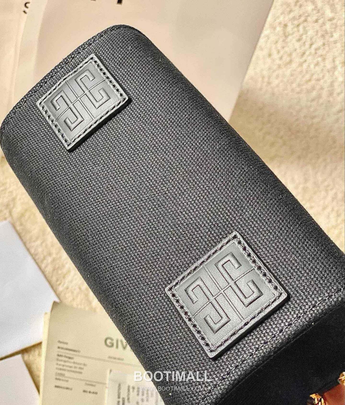 Givenchy Canvas Tote Bag with Waterproof Coated Fabric and Steel Hardware 지방시 방수 코팅 캔버스 스틸 하드웨어 토트백 19cm 4