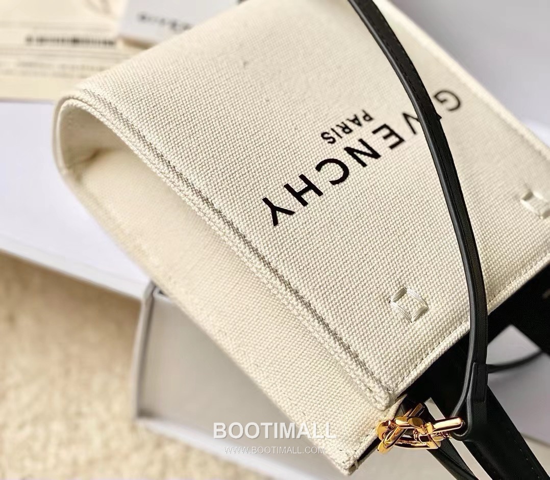 Givenchy Canvas Tote Bag with Waterproof Coated Fabric and Steel Hardware Vertical Mini Tote 지방시 방수 코팅 캔버스 스틸 하드웨어 버티컬 미니 토트백 299019 17cm 5