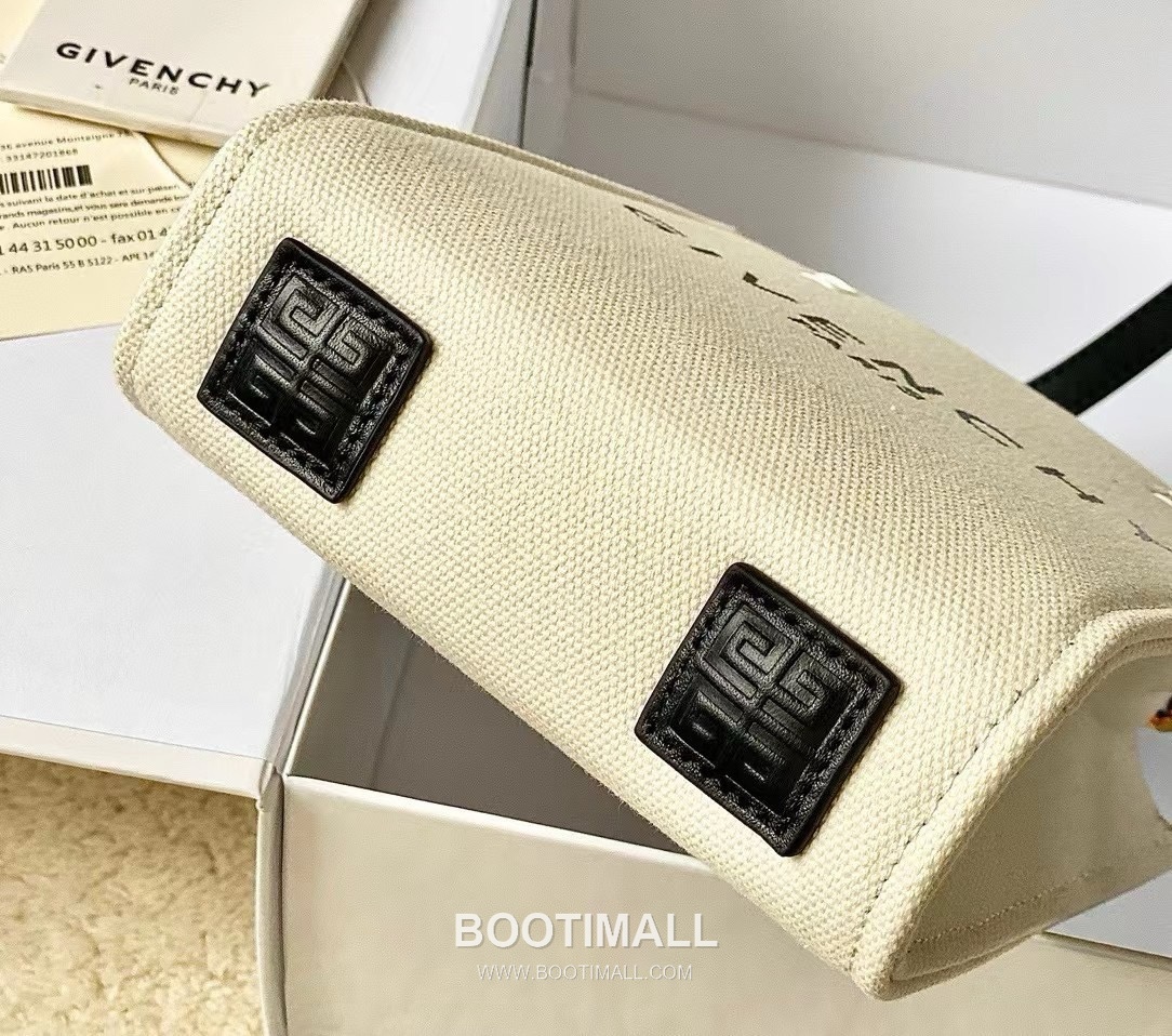 Givenchy Canvas Tote Bag with Waterproof Coated Fabric and Steel Hardware Vertical Mini Tote 지방시 방수 코팅 캔버스 스틸 하드웨어 버티컬 미니 토트백 299019 17cm 9