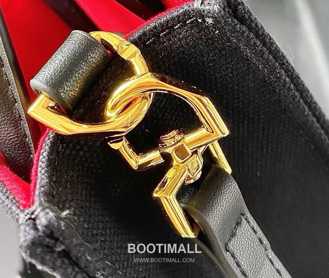 Givenchy Canvas Tote Bag with Waterproof Coated Fabric and Steel Hardware Vertical Mini Tote 지방시 방수 코팅 캔버스 스틸 하드웨어 버티컬 미니 토트백 299019 17cm 8