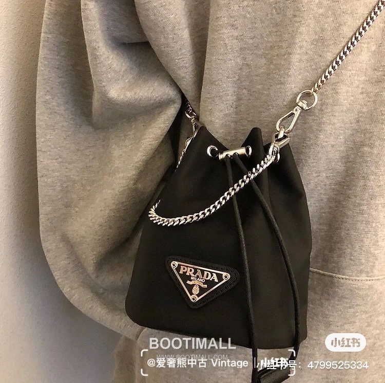 Prada Nylon Mini Bucket Bag with Chain Strap and Drawstring Closure 프라다 나일론 체인 스트랩 드로스트링 미니 버킷백 1BH612 12cm 1