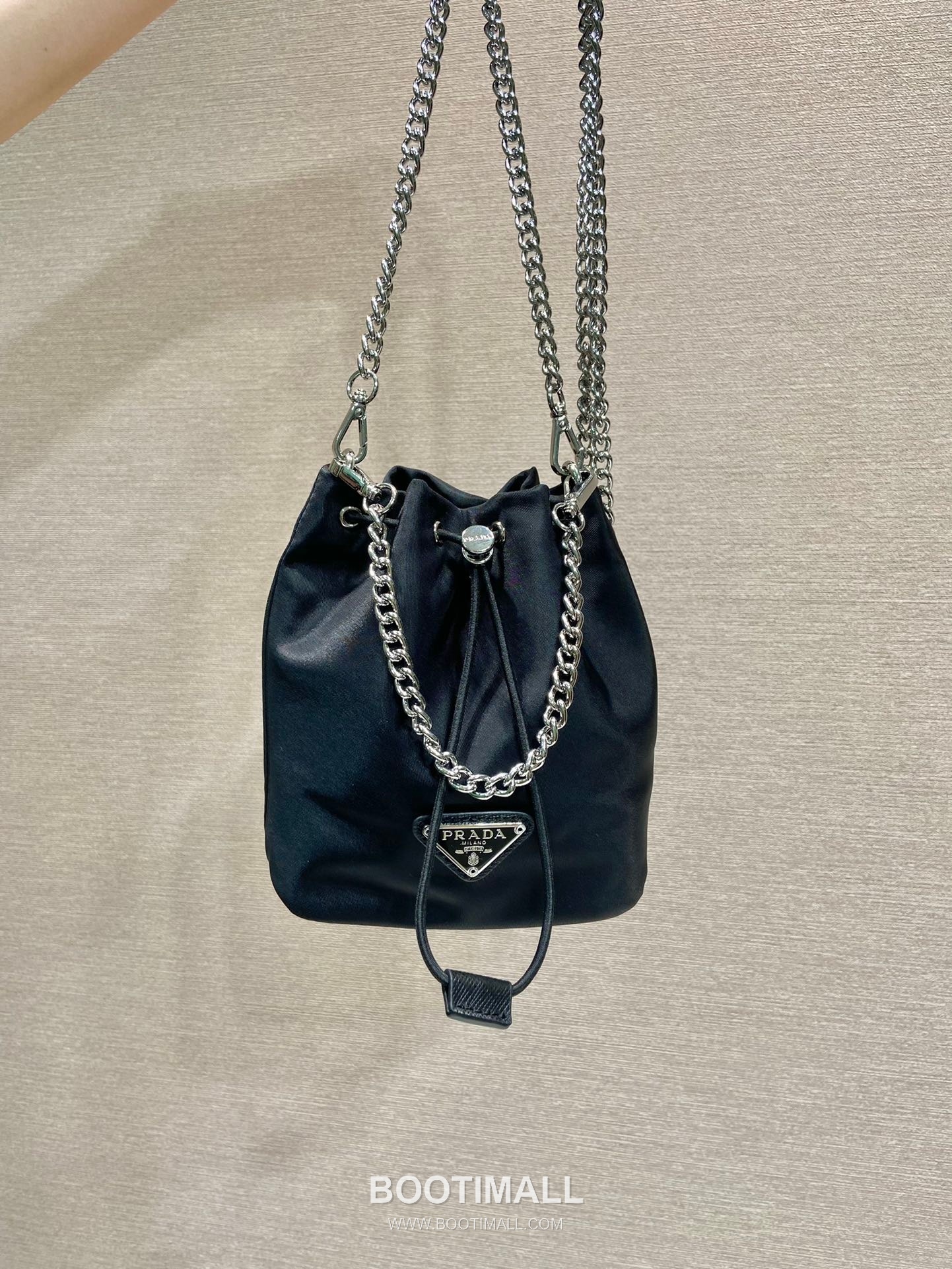 Prada Nylon Mini Bucket Bag with Chain Strap and Drawstring Closure 프라다 나일론 체인 스트랩 드로스트링 미니 버킷백 1BH612 12cm 2