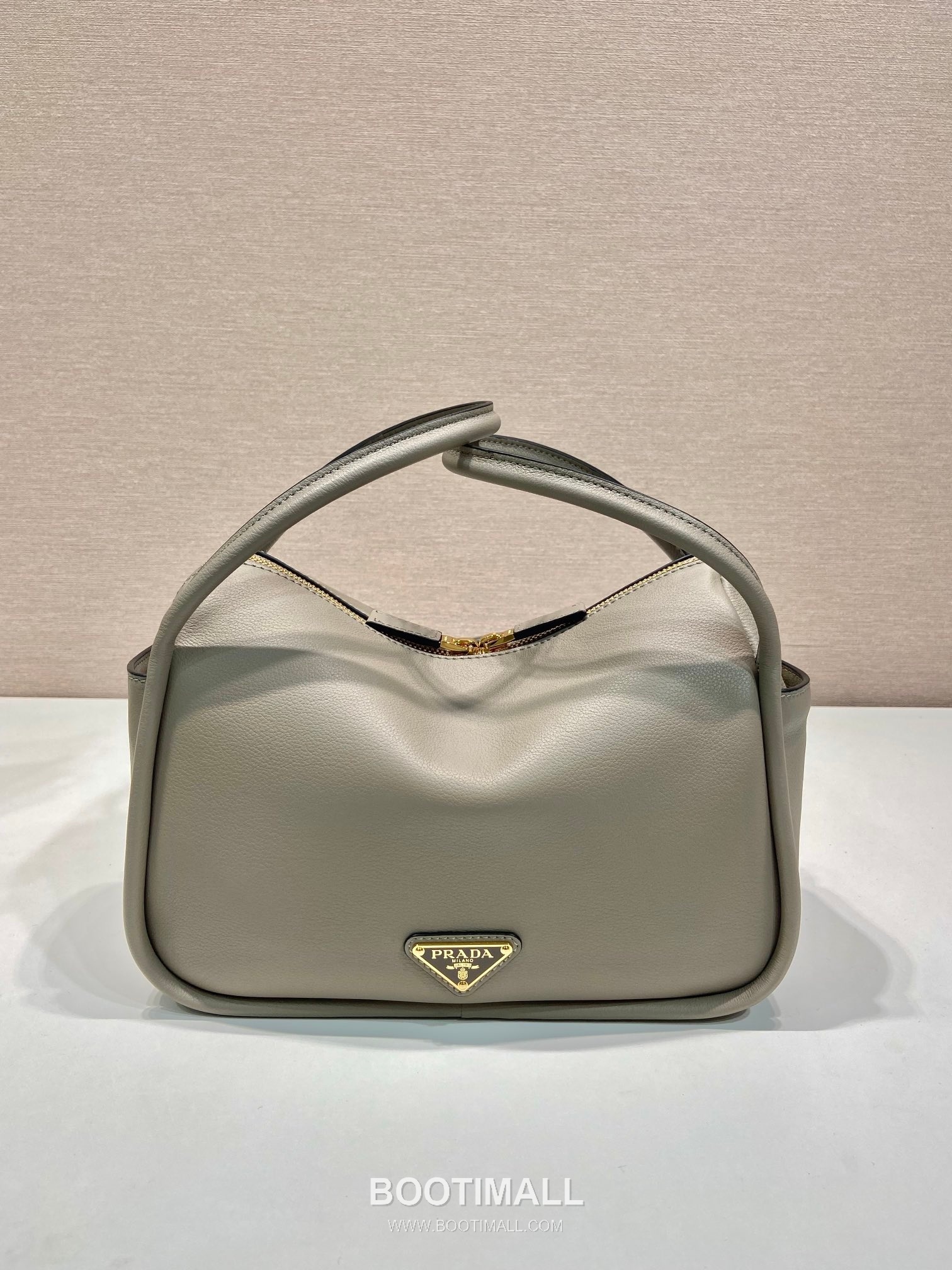 Prada Calfskin Tote Bag with Double Handle and Detachable Strap 프라다 카프스킨 더블 핸들 탈부착 스트랩 토트백 1BA451 25cm 2