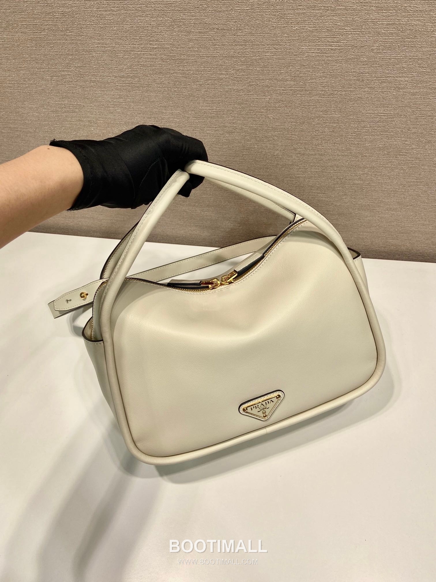 Prada Calfskin Tote Bag with Double Handle and Detachable Strap 프라다 카프스킨 더블 핸들 탈부착 스트랩 토트백 1BA451 25cm 4