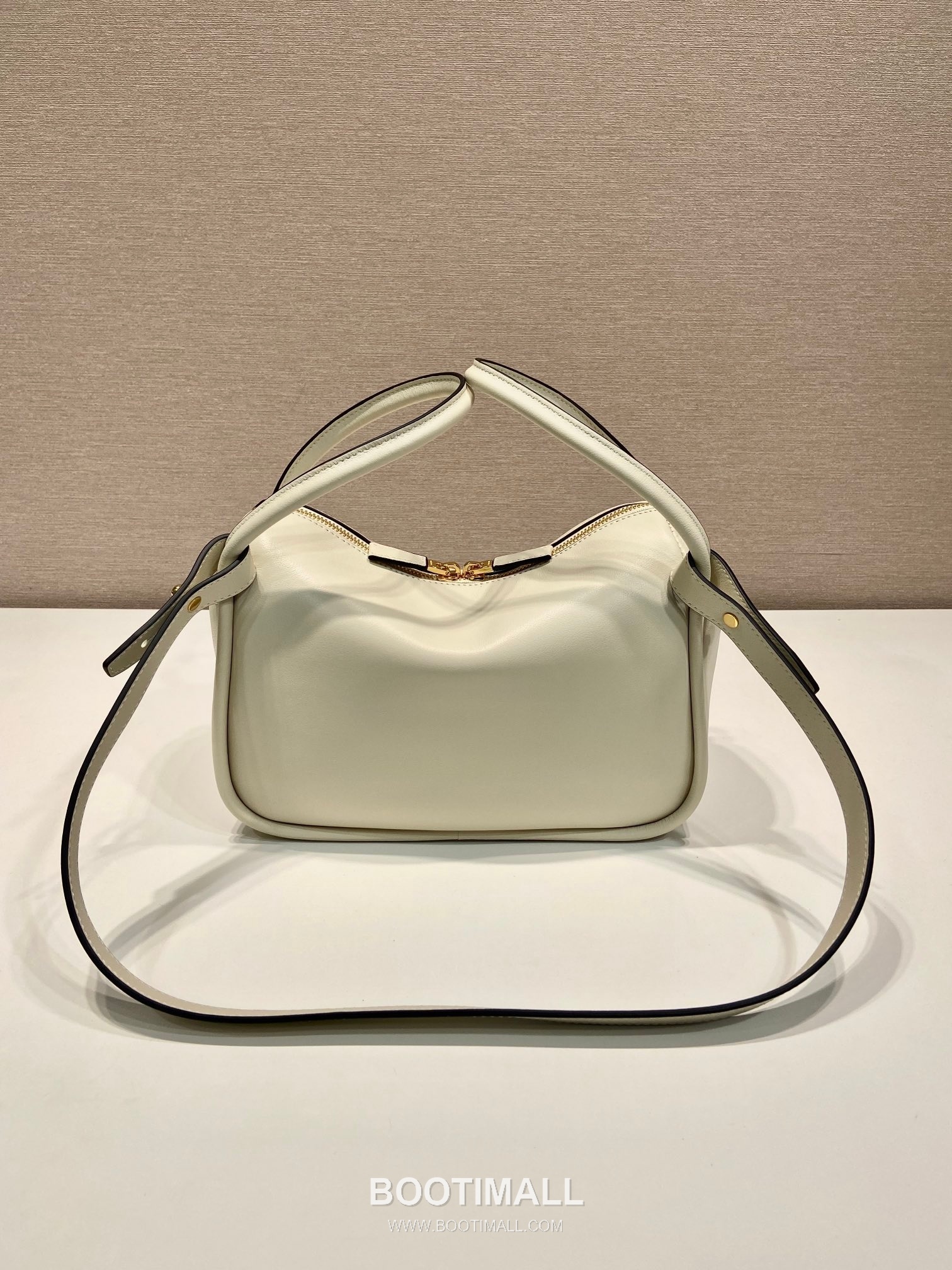 Prada Calfskin Tote Bag with Double Handle and Detachable Strap 프라다 카프스킨 더블 핸들 탈부착 스트랩 토트백 1BA451 25cm 5