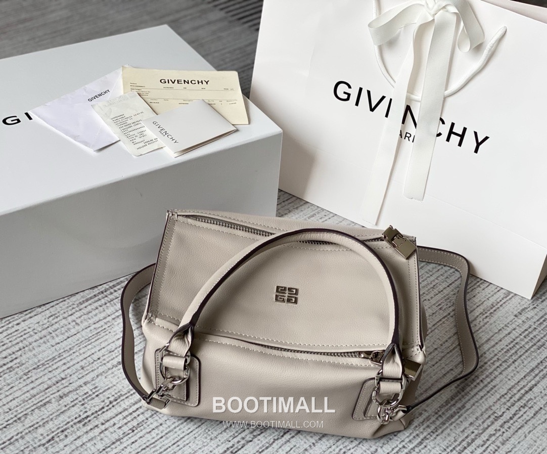 Givenchy Pandora Lambskin Crossbody Bag with Multi Compartment Zip Detail 지방시 판도라 램스킨 멀티 컴파트먼트 지퍼 크로스바디백 9919 28cm 2