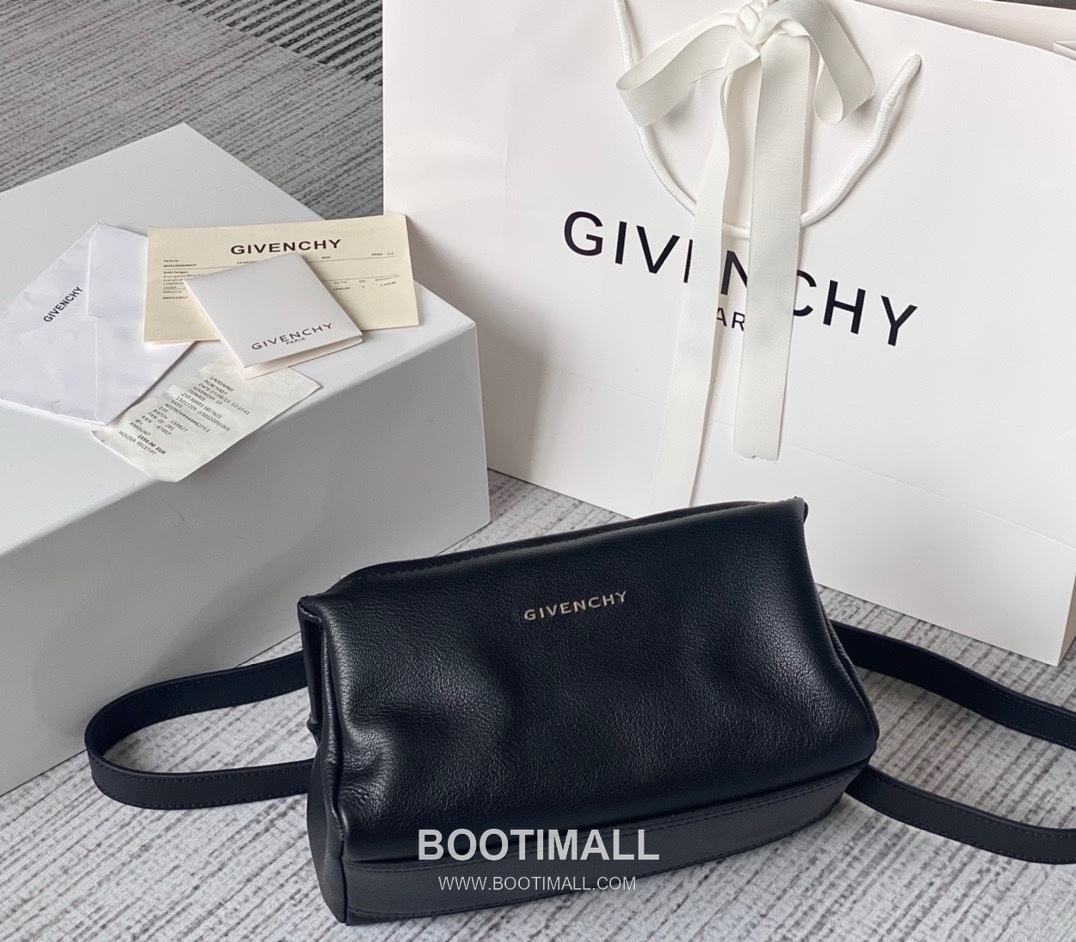 Givenchy Pandora Lambskin Crossbody Bag with Multi Compartment Zip Detail 지방시 판도라 램스킨 멀티 컴파트먼트 지퍼 크로스바디백 9917 23cm 3