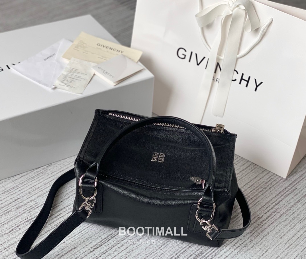 Givenchy Pandora Lambskin Crossbody Bag with Multi Compartment Zip Detail 지방시 판도라 램스킨 멀티 컴파트먼트 지퍼 크로스바디백 9919 28cm 2