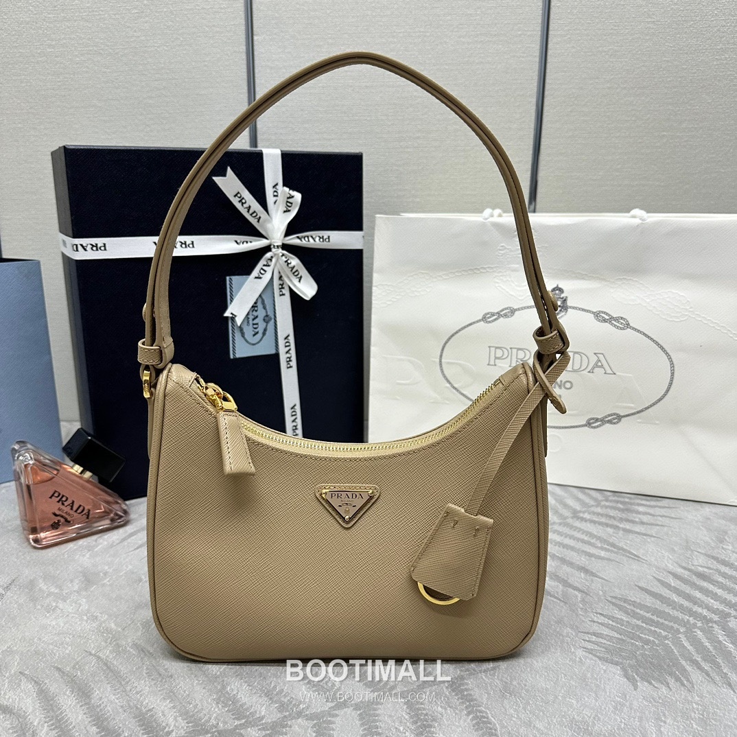 Prada Hobo Crossgrain Calfskin Shoulder Bag with Triangle Logo Strap 프라다 호보 크로스그레인 카프스킨 트라이앵글 로고 스트랩 숄더백 1BC204 22cm 1