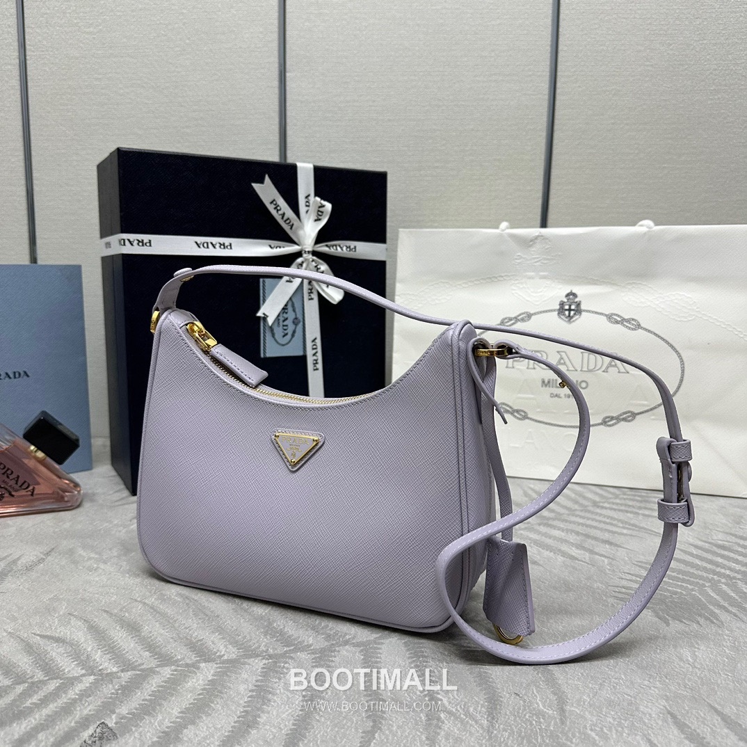 Prada Hobo Crossgrain Calfskin Shoulder Bag with Triangle Logo Strap 프라다 호보 크로스그레인 카프스킨 트라이앵글 로고 스트랩 숄더백 1BC204 22cm 5
