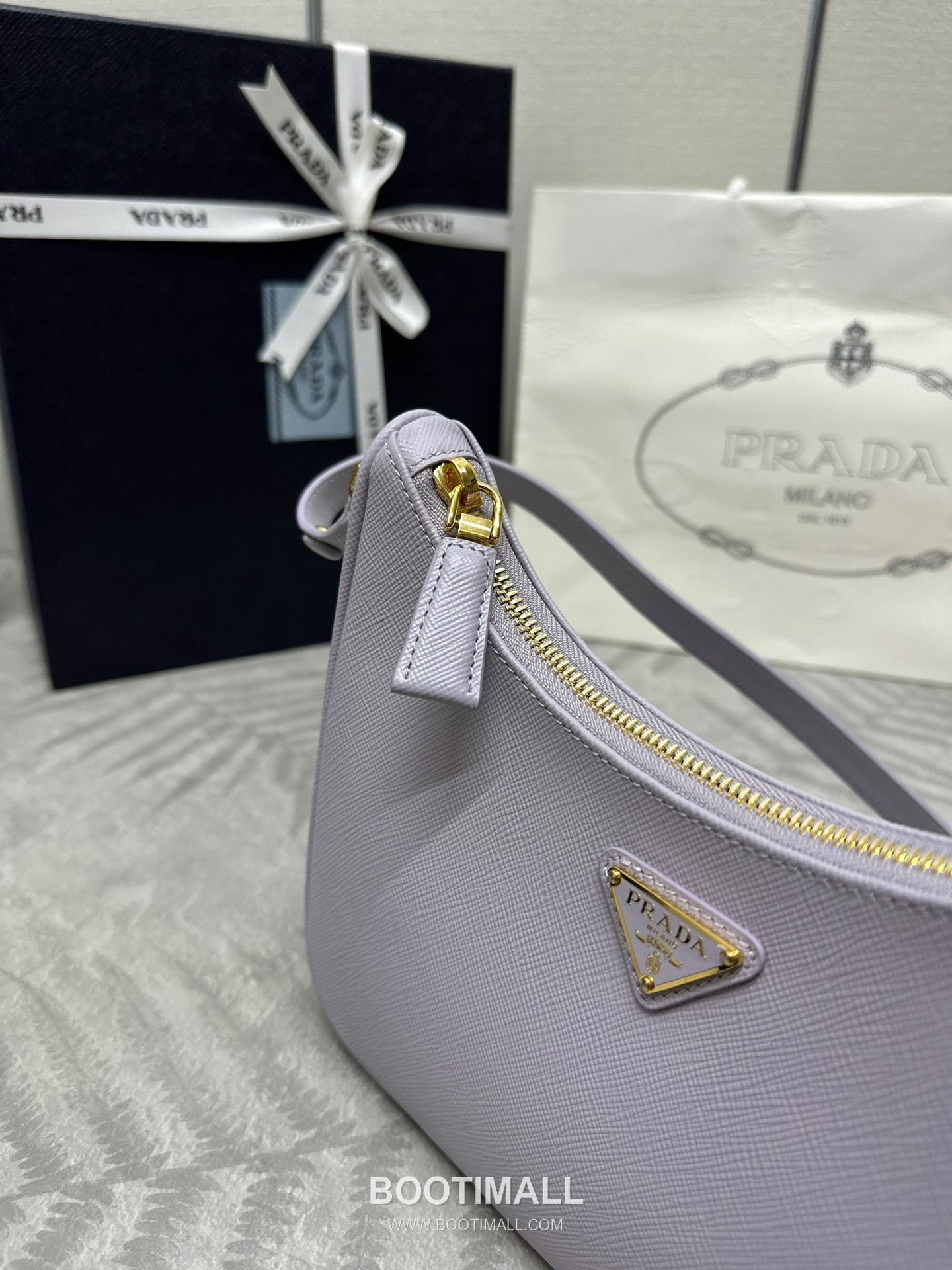 Prada Hobo Crossgrain Calfskin Shoulder Bag with Triangle Logo Strap 프라다 호보 크로스그레인 카프스킨 트라이앵글 로고 스트랩 숄더백 1BC204 22cm 6