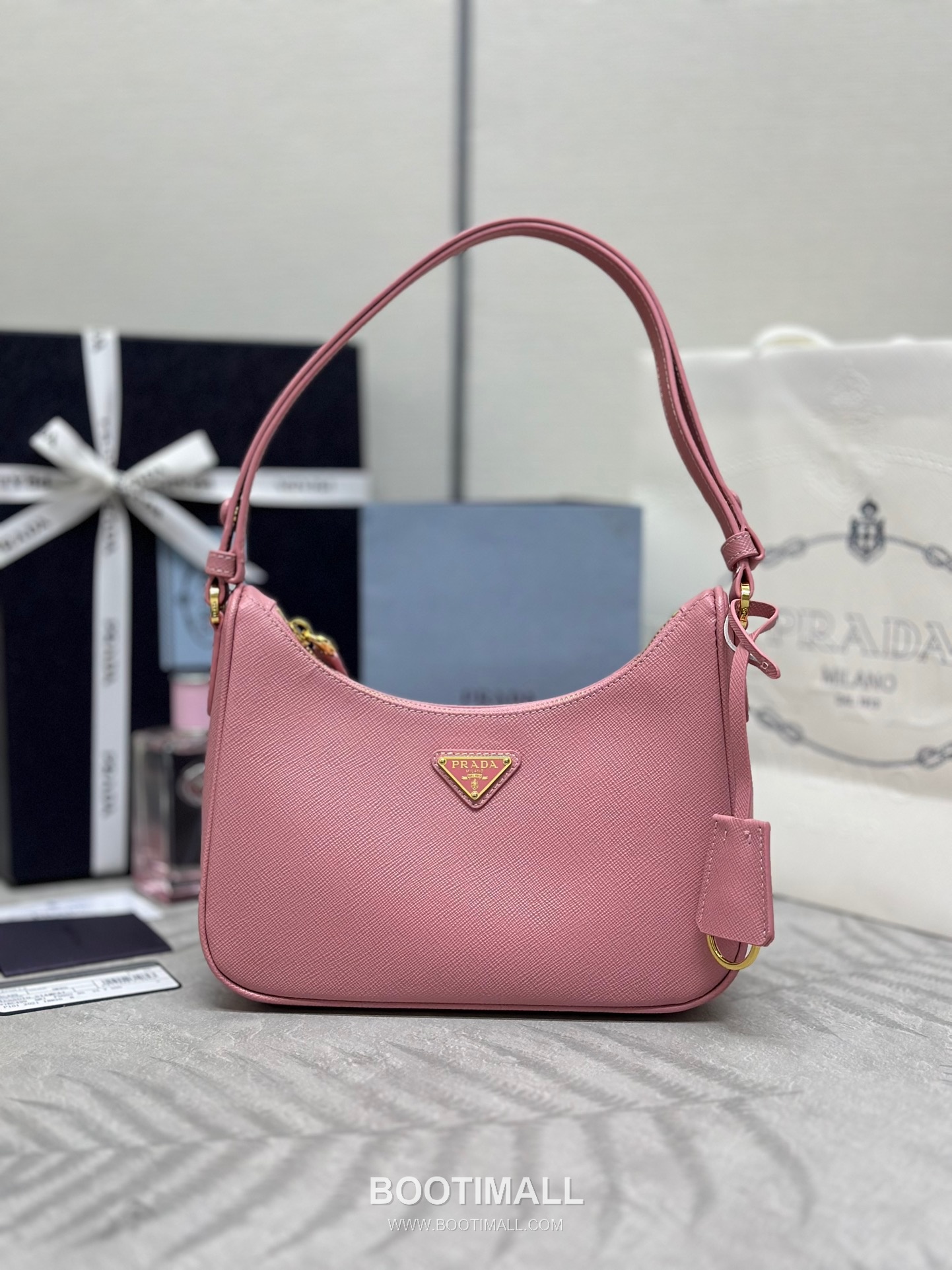 Prada Hobo Crossgrain Calfskin Shoulder Bag with Triangle Logo Strap 프라다 호보 크로스그레인 카프스킨 트라이앵글 로고 스트랩 숄더백 1BC204 22cm 1