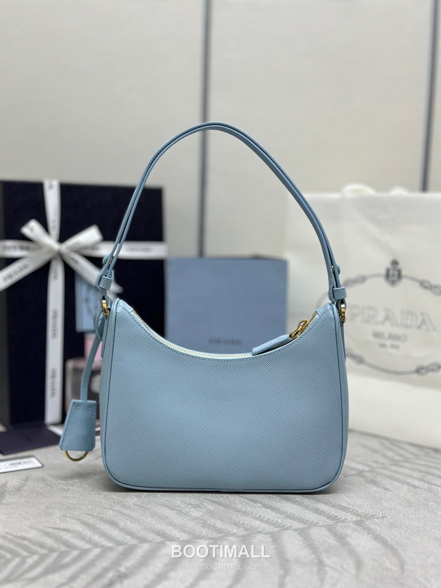 Prada Hobo Crossgrain Calfskin Shoulder Bag with Triangle Logo Strap 프라다 호보 크로스그레인 카프스킨 트라이앵글 로고 스트랩 숄더백 1BC204 22cm 2