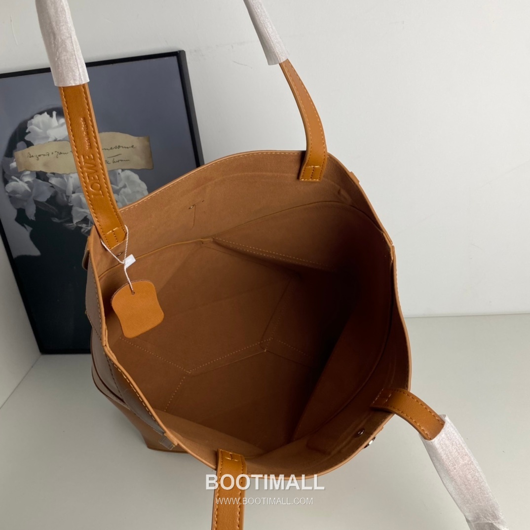 Loewe Panta Calfskin Foldable Tote Bag with Minimal Structure 로에베 판타 카프스킨 폴더블 토트백 미니멀 구조 브라운 2513 32cm 6