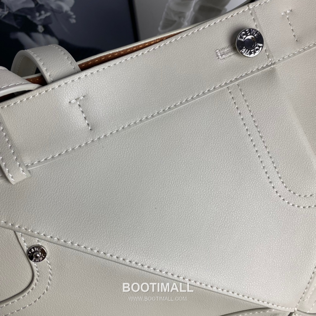 Loewe Panta Calfskin Foldable Tote Bag with Minimal Structure 로에베 판타 카프스킨 폴더블 토트백 미니멀 구조 브라운 2513 32cm 5