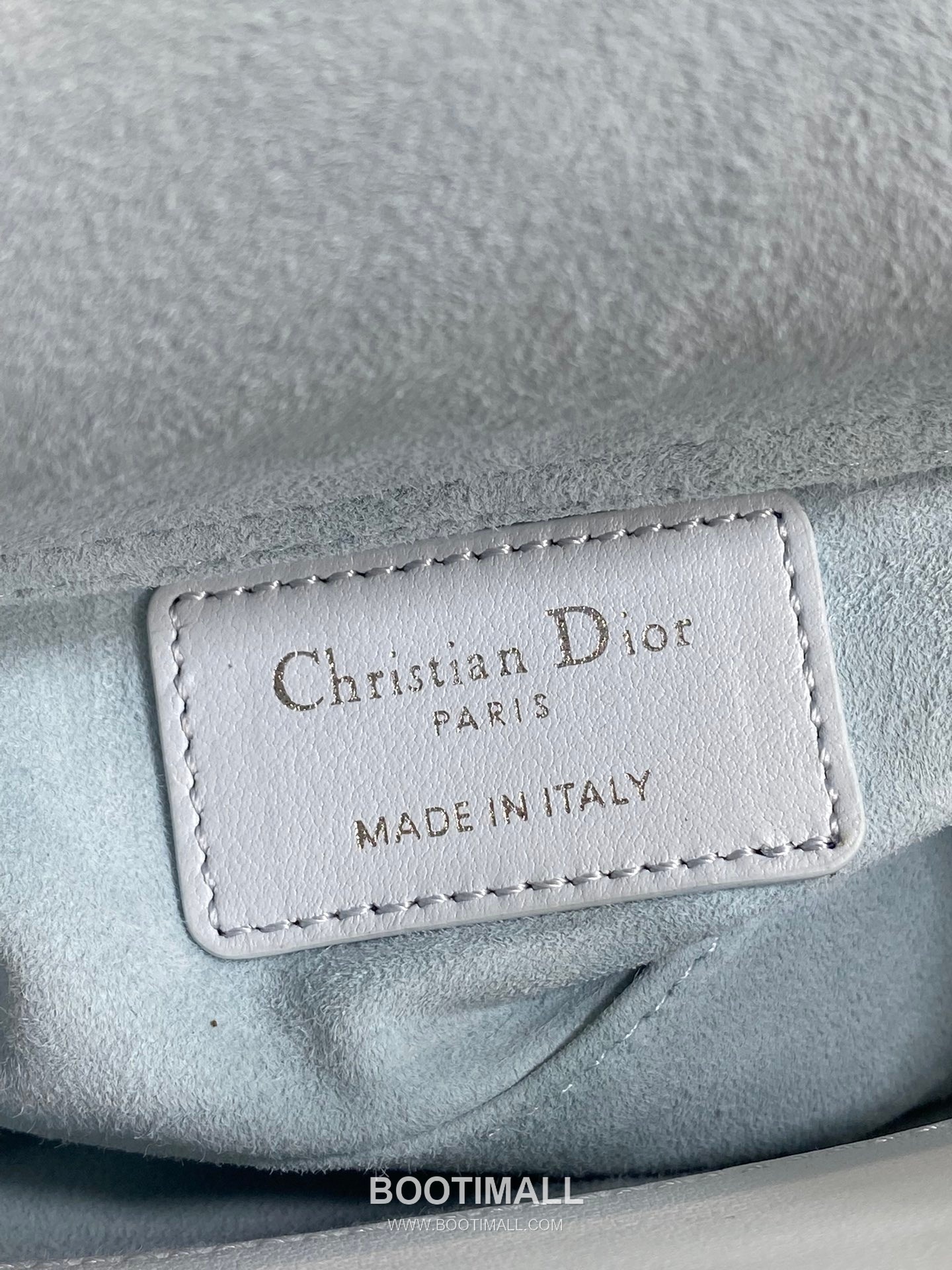 Dior D-Joy Lambskin Quilted Top Handle Bag with Bow Charm Double Strap 디올 디조이 램스킨 퀼팅 보우 참 더블 스트랩 탑핸들백 블랙 22cm 10